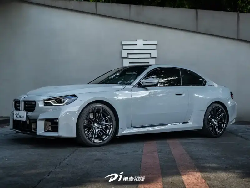 BMW M2, 2025
