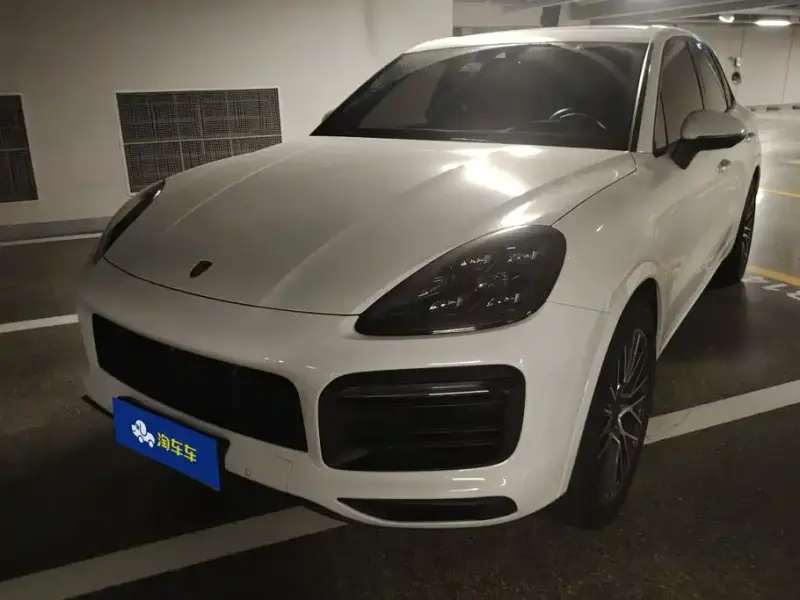 Porsche Cayenne, 2021