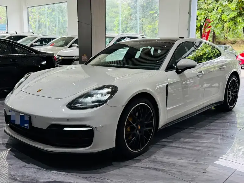 Porsche Panamera, 2021