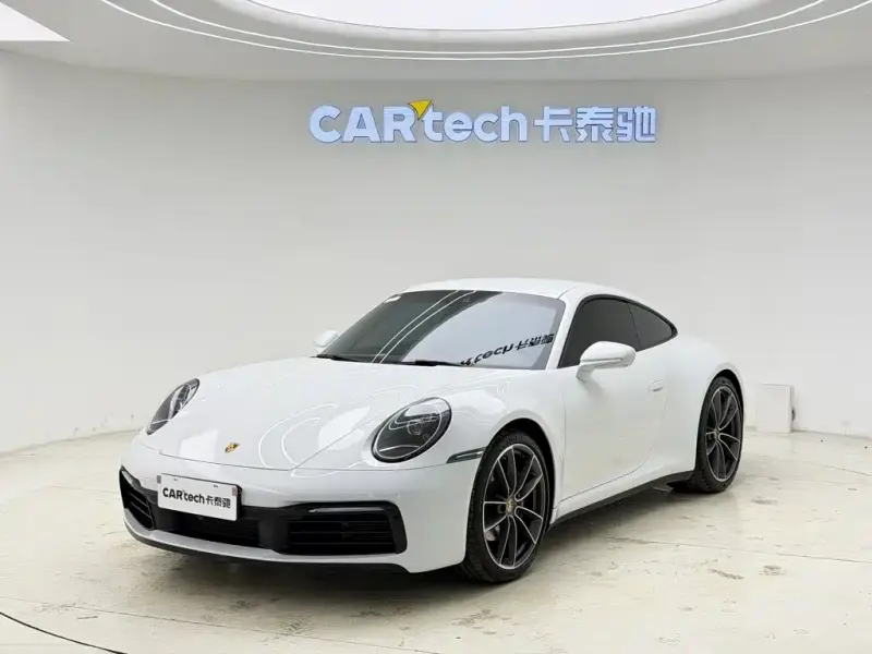 Porsche 911, 2023