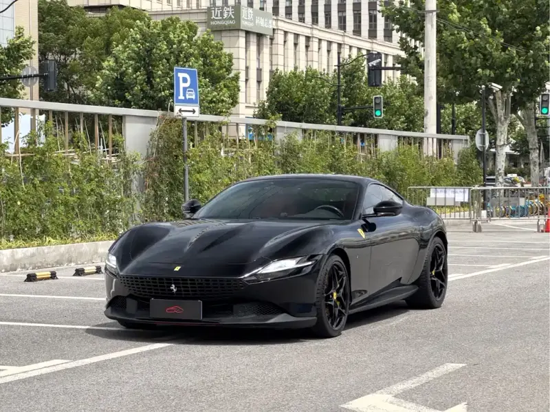 Ferrari Roma, 2021