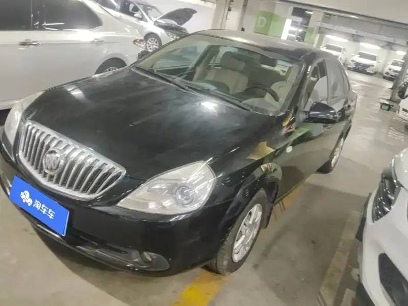 Buick Excelle, 2013