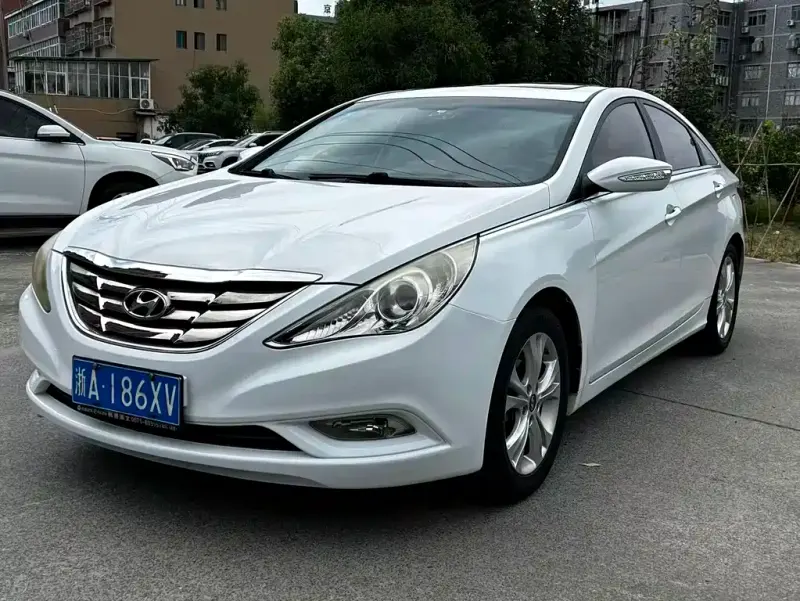 Hyundai Sonata, 2012