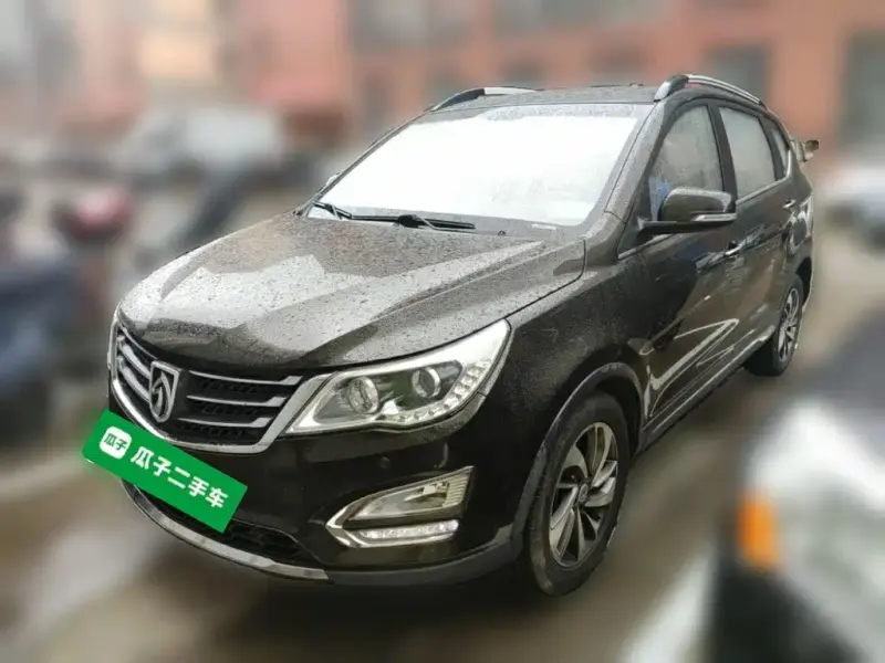 Baojun 560, 2015