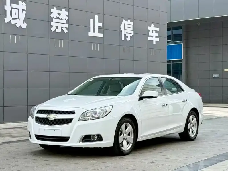 Chevrolet Malibu, 2015