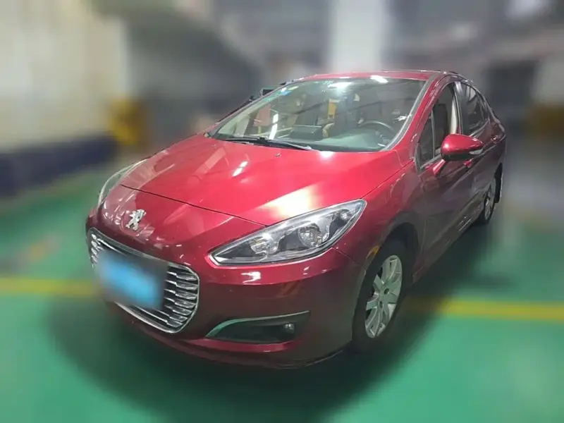 Peugeot 308, 2015