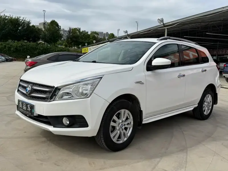 Venucia T70, 2016