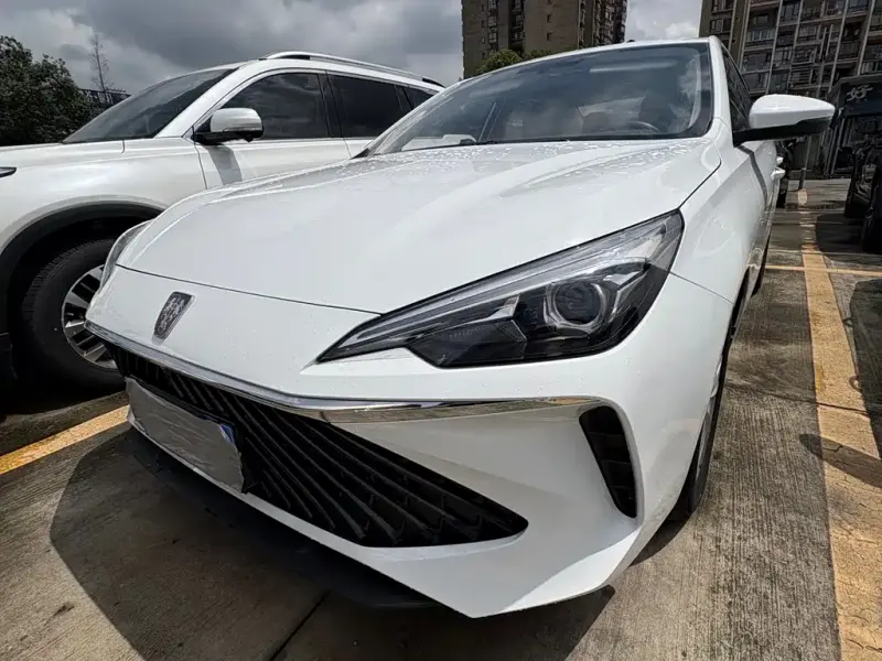 Roewe i5, 2025
