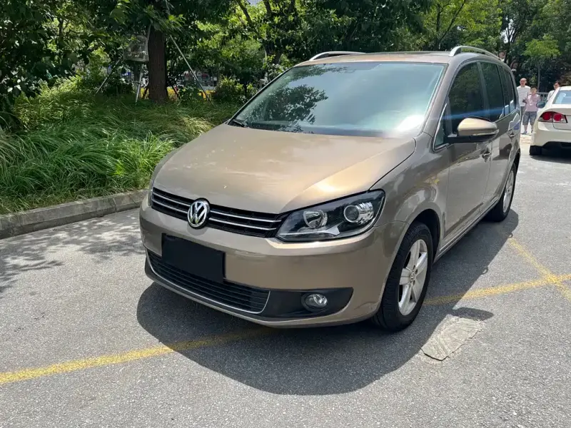 Volkswagen Touran, 2016