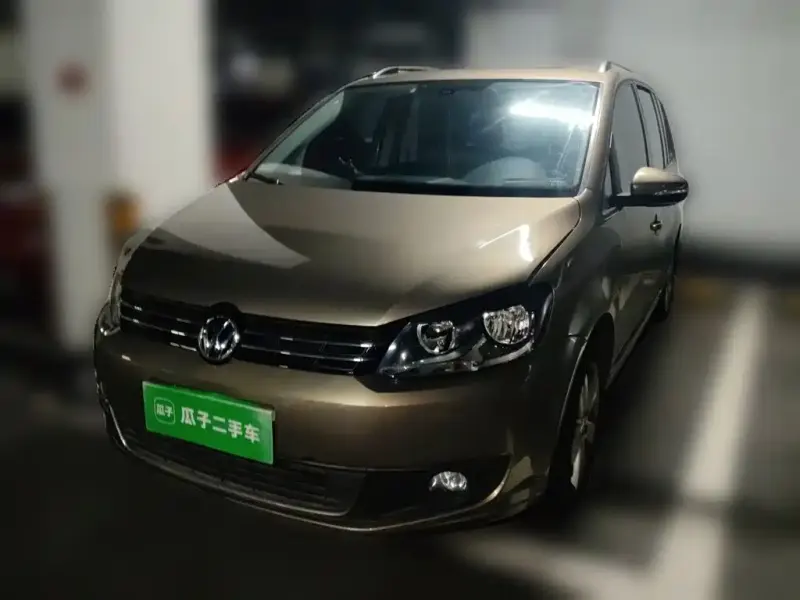 Volkswagen Touran, 2014