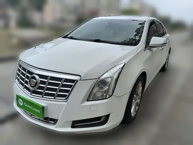 Cadillac XTS, 2015