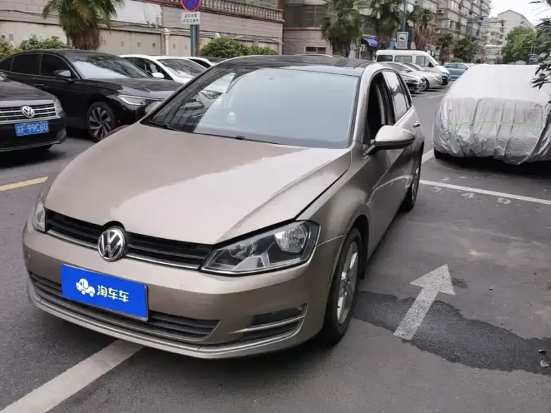 Volkswagen Golf, 2015