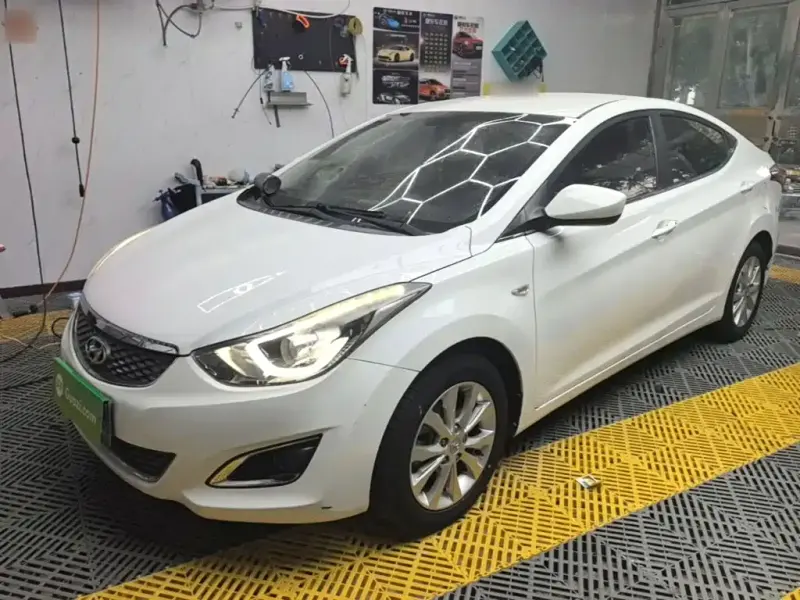 Hyundai Elantra Langdong, 2016