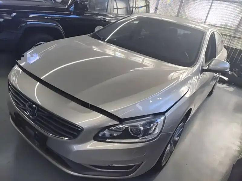 Volvo S60, 2016