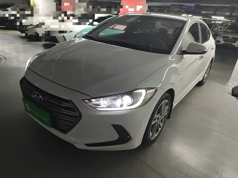 Hyundai Elantra, 2018