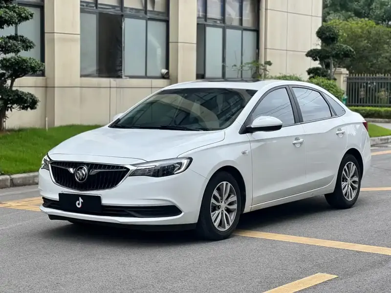 Buick Excelle, 2020