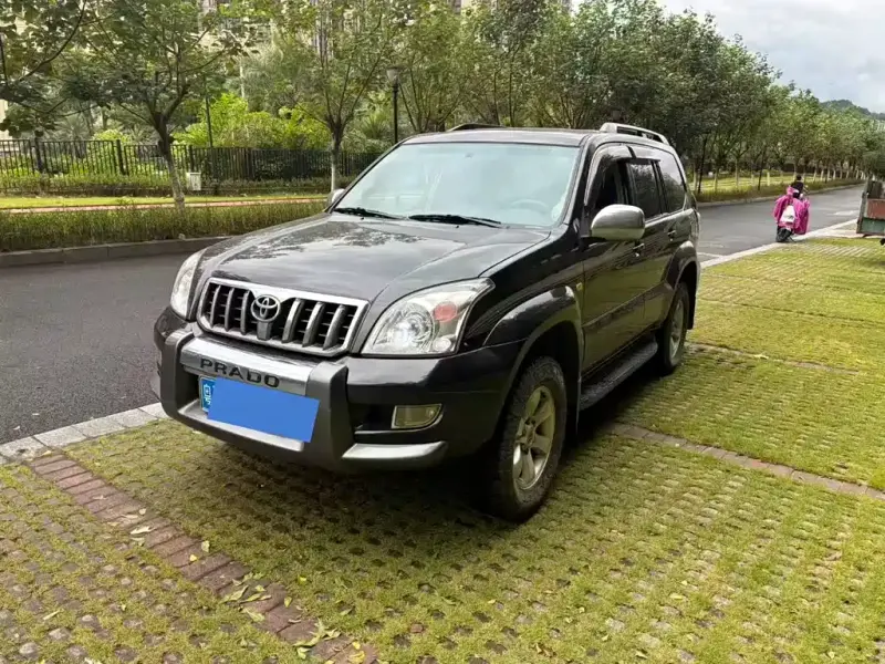 Toyota Prado (Import), 2005