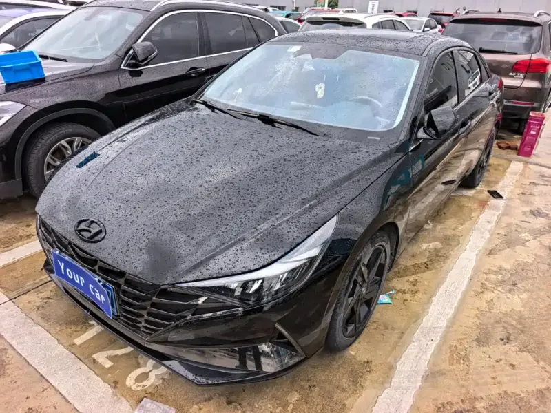 Hyundai Elantra, 2021