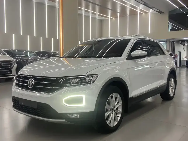 Volkswagen T-Roc, 2022
