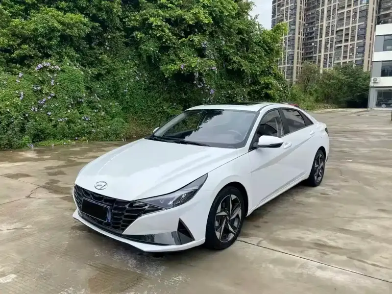 Hyundai Elantra, 2021