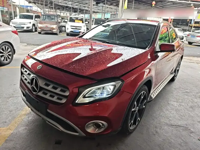 Mercedes-Benz GLA, 2017