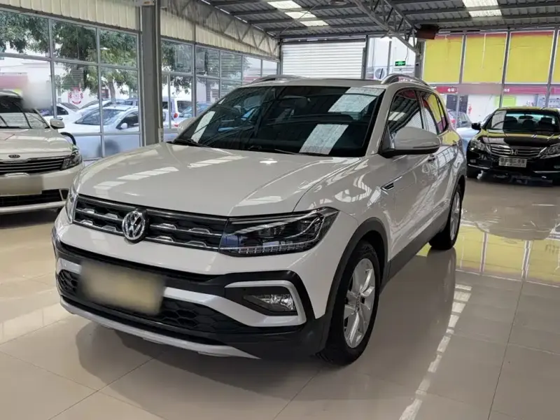 Volkswagen T-Cross, 2019