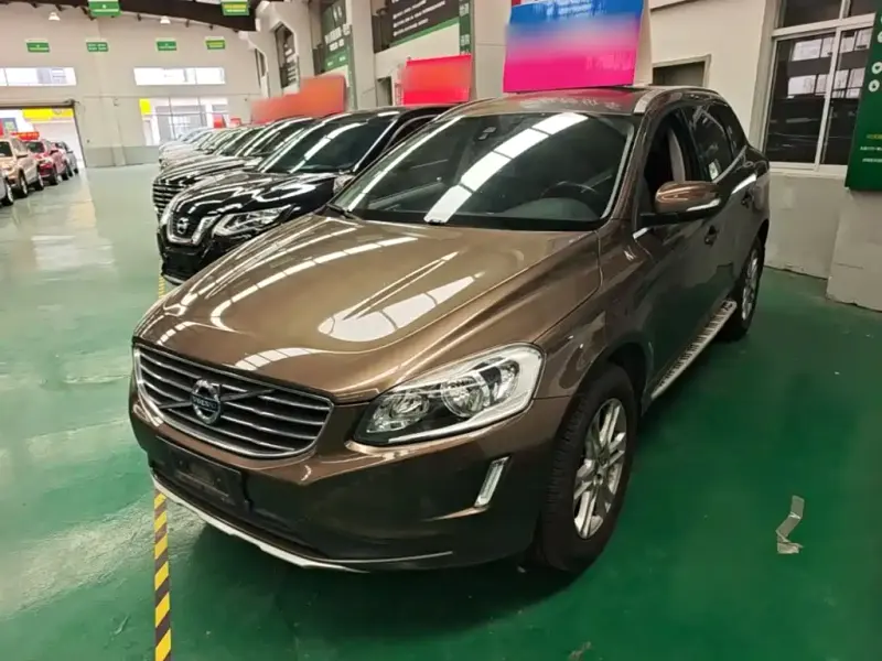 Volvo XC60, 2015