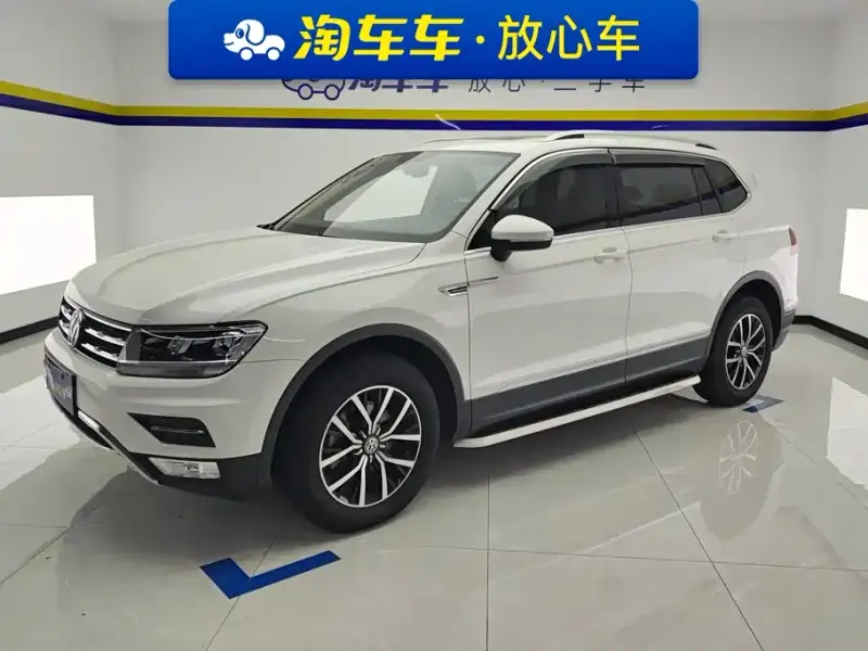 Volkswagen Tiguan L, 2017