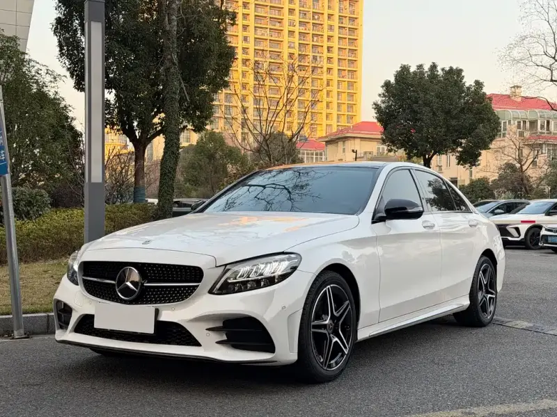 Mercedes-Benz C-Class, 2020