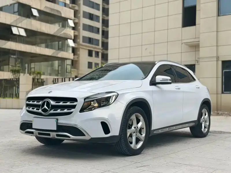 Mercedes-Benz GLA, 2019