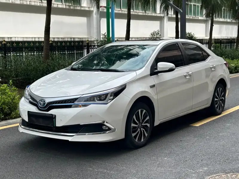 Toyota Corolla Hybrid, 2022