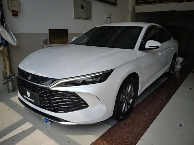 BYD Qin L, 2025