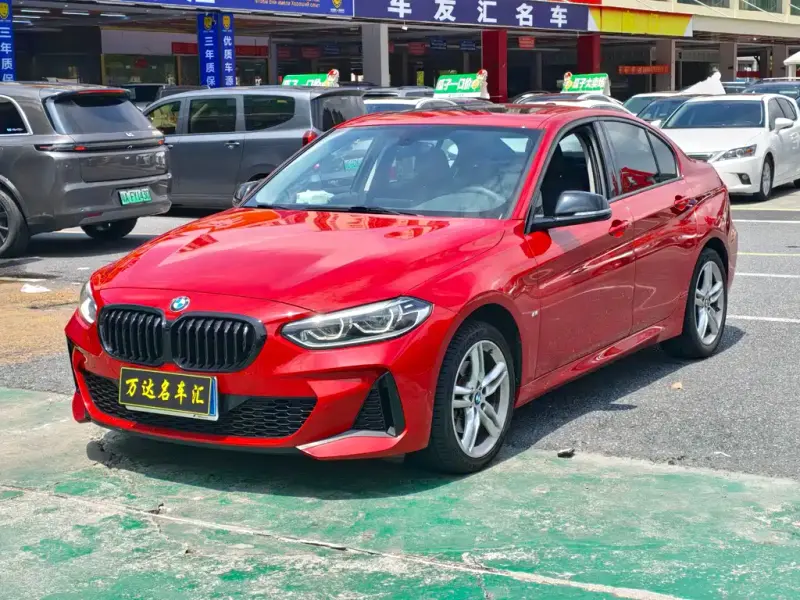 BMW 1 Series, 2021