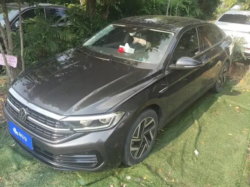 Volkswagen Sagitar, 2023