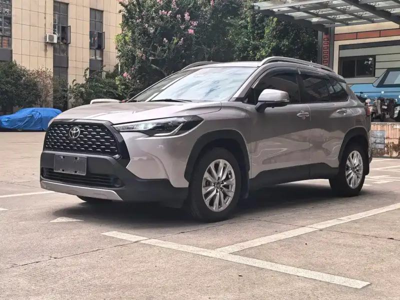 Toyota Corolla Cross, 2025