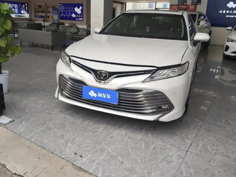 Toyota Camry, 2018