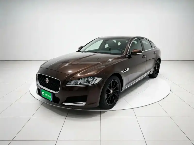 Jaguar XFL, 2017