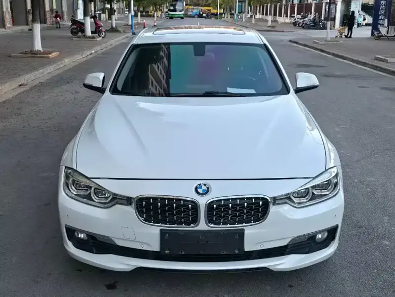 BMW 3 Series, 2017