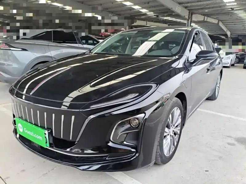 Hongqi E-QM5, 2023