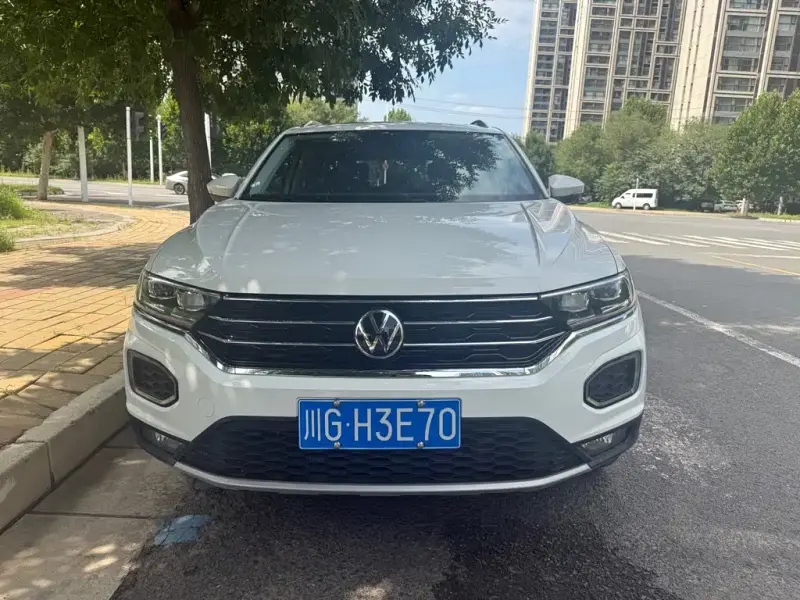 Volkswagen T-Roc, 2022