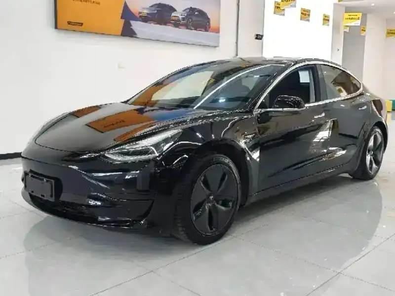 Tesla Model 3, 2020