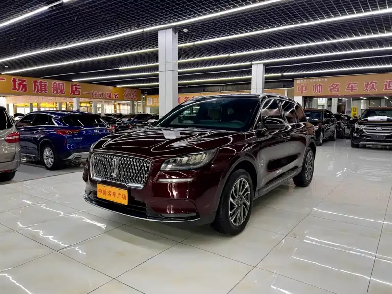 Lincoln Corsair, 2020