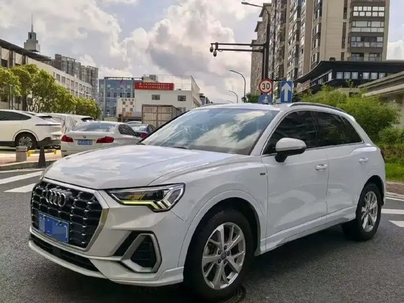 Audi Q3, 2020