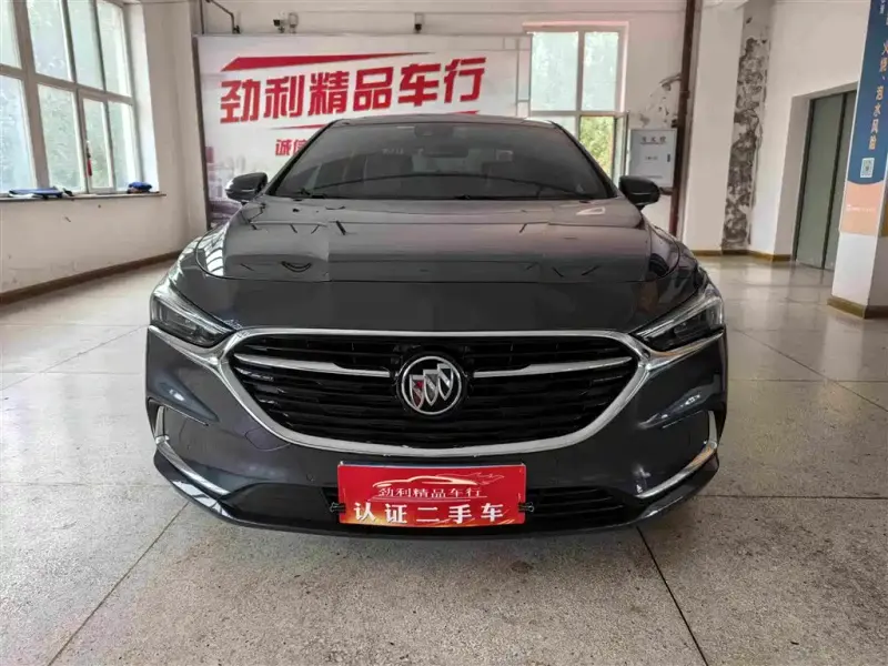 Buick LaCrosse, 2022