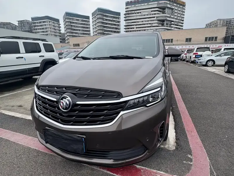 Buick GL8, 2022