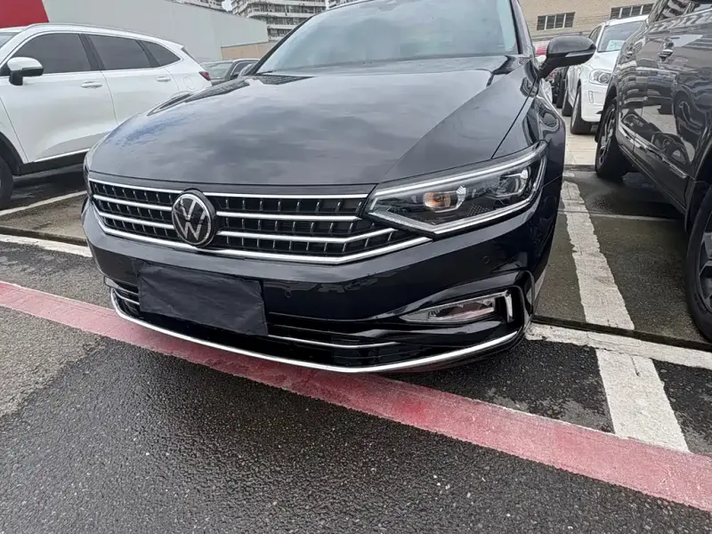 Volkswagen Magotan, 2025