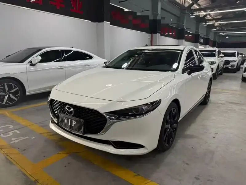 Mazda 3 Axela, 2024