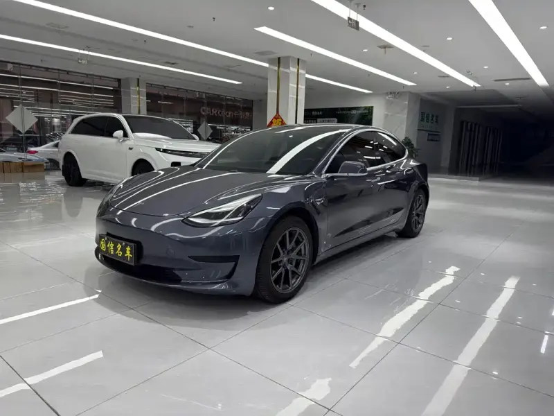 Tesla Model 3, 2020
