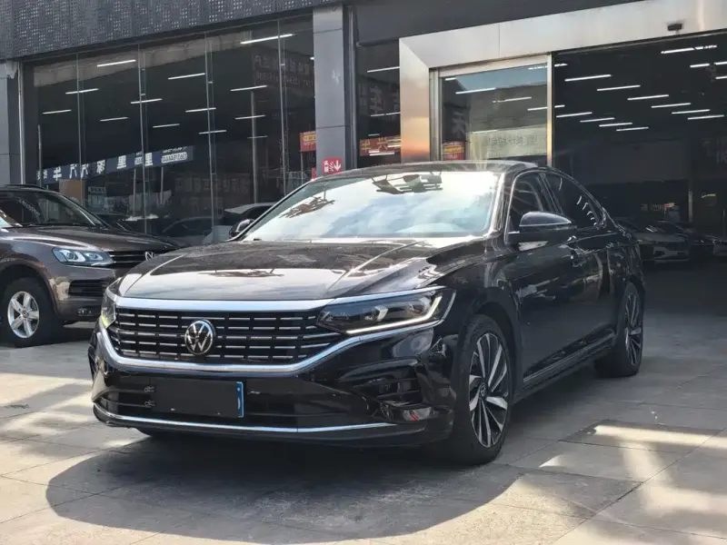 Volkswagen Passat, 2023