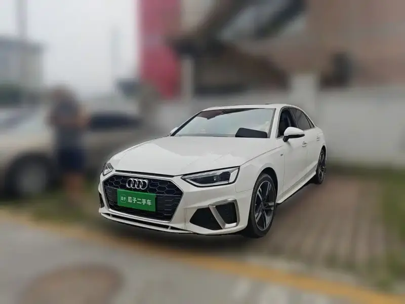 Audi A4L, 2020
